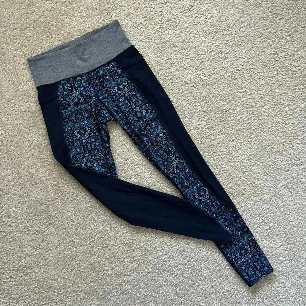 Athleta High Rise Tapestry Chaturanga Leggings Blue Active Women’s Size XS 73364